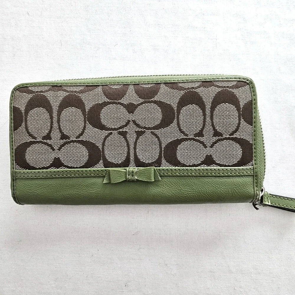 Coach Signature Monogram Accordion Zip Wallet Green Trim Bow Detail